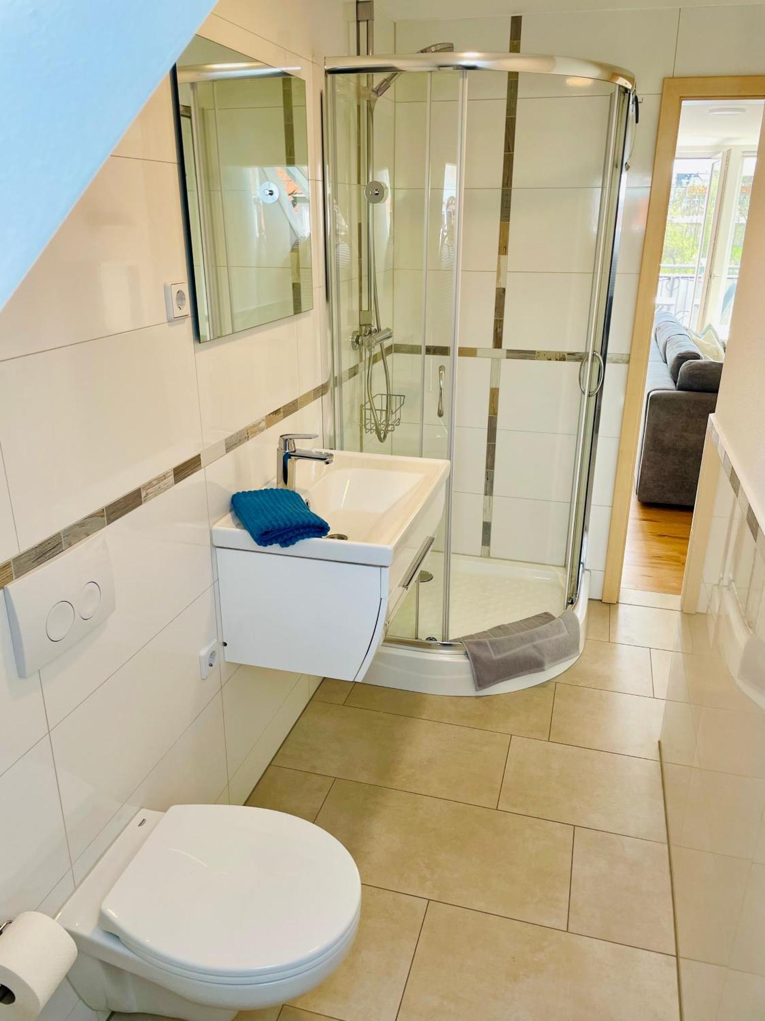 Stadtoase Geraeumige Gaestewohnungen Mit Balkon, Komfort, Modernitaet Und Ruhe, Fuer Monteure Geeignet, Free Wifi Frankenberg Luaran gambar