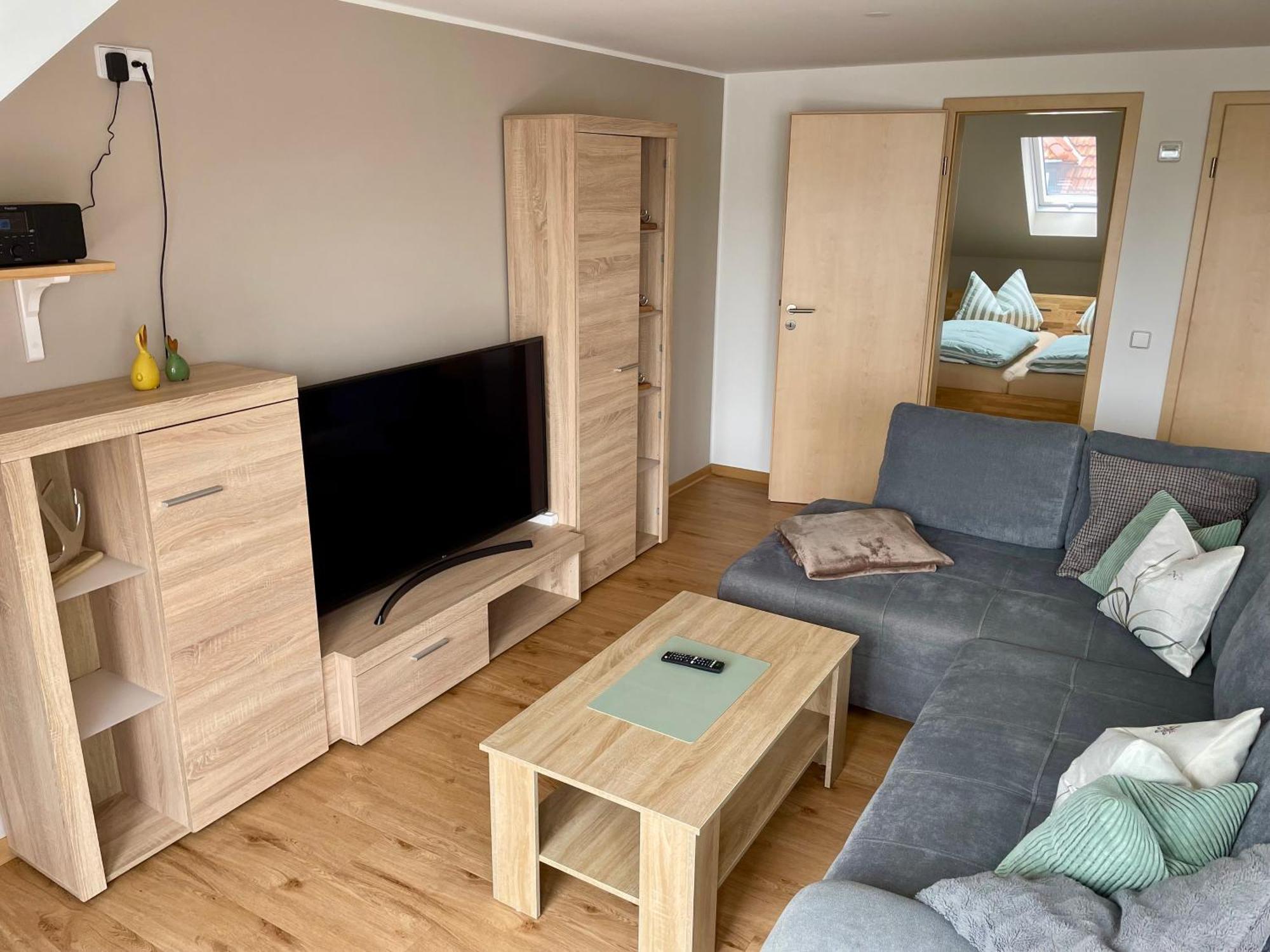 Stadtoase Geraeumige Gaestewohnungen Mit Balkon, Komfort, Modernitaet Und Ruhe, Fuer Monteure Geeignet, Free Wifi Frankenberg Luaran gambar